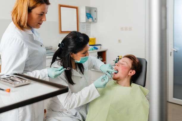 Best Emergency Tooth Extraction in Stagecoach, NV